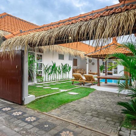 Villa Jimmy Seminyak Zewnętrze zdjęcie